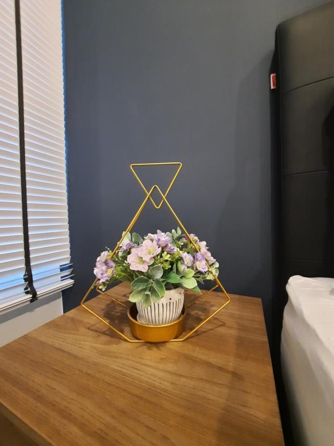 Arena Soho At Kozi Square Kuching Apartment ภายนอก รูปภาพ